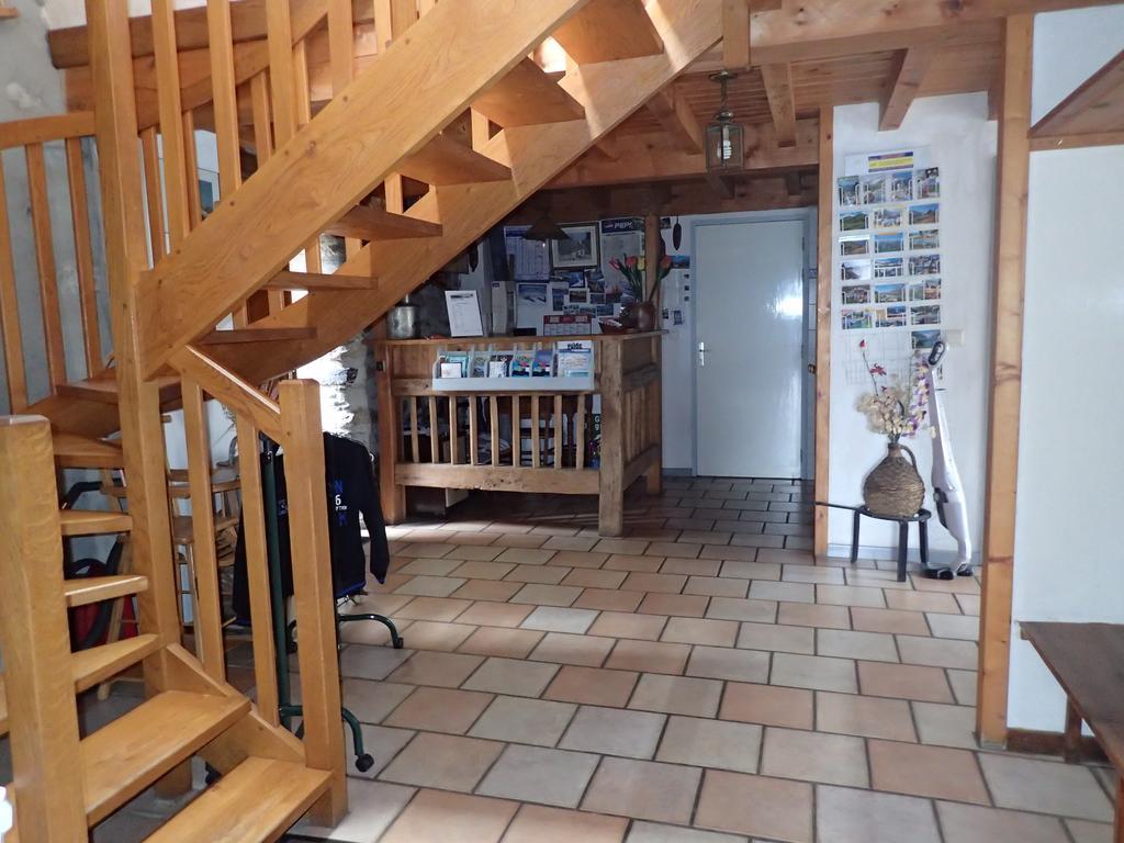 Gite Soum De L'Ase Grust Exterior photo